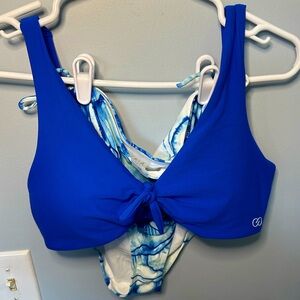 Calia Size M Blue and White Bikini